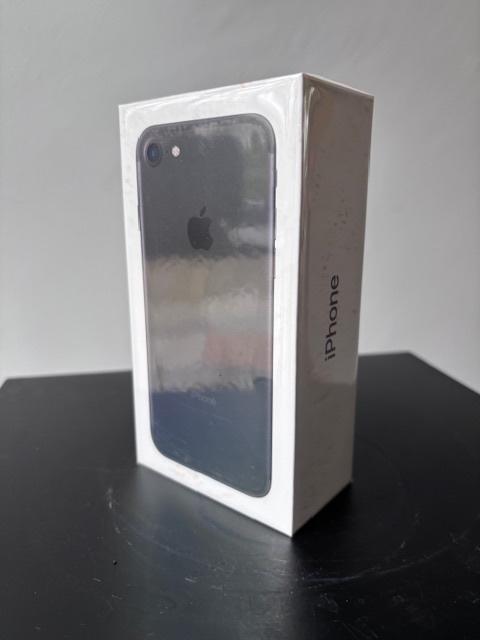 iPhone 7, Telecommunicatie, Mobiele telefoons | Apple iPhone, Zwart, 32 GB, Nieuw, Ophalen of Verzenden