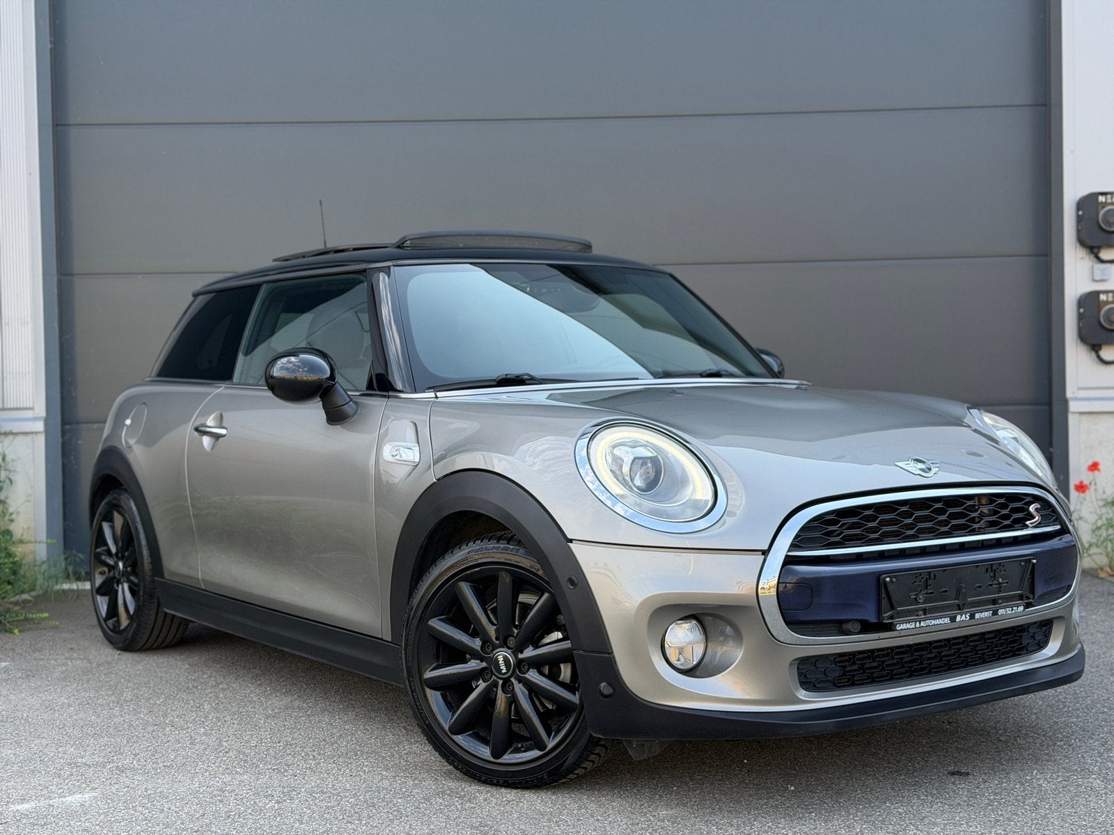 MINI COOPER D AUT.*Full*Pano*Xenon*Sfeerverlichting*Pro Navi, Autos, Mini, Achat, Euro 6, Entreprise, Automatique