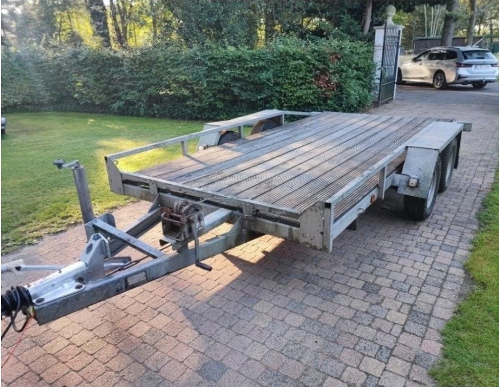Autotrailer plateau De Ryck, Enlèvement
