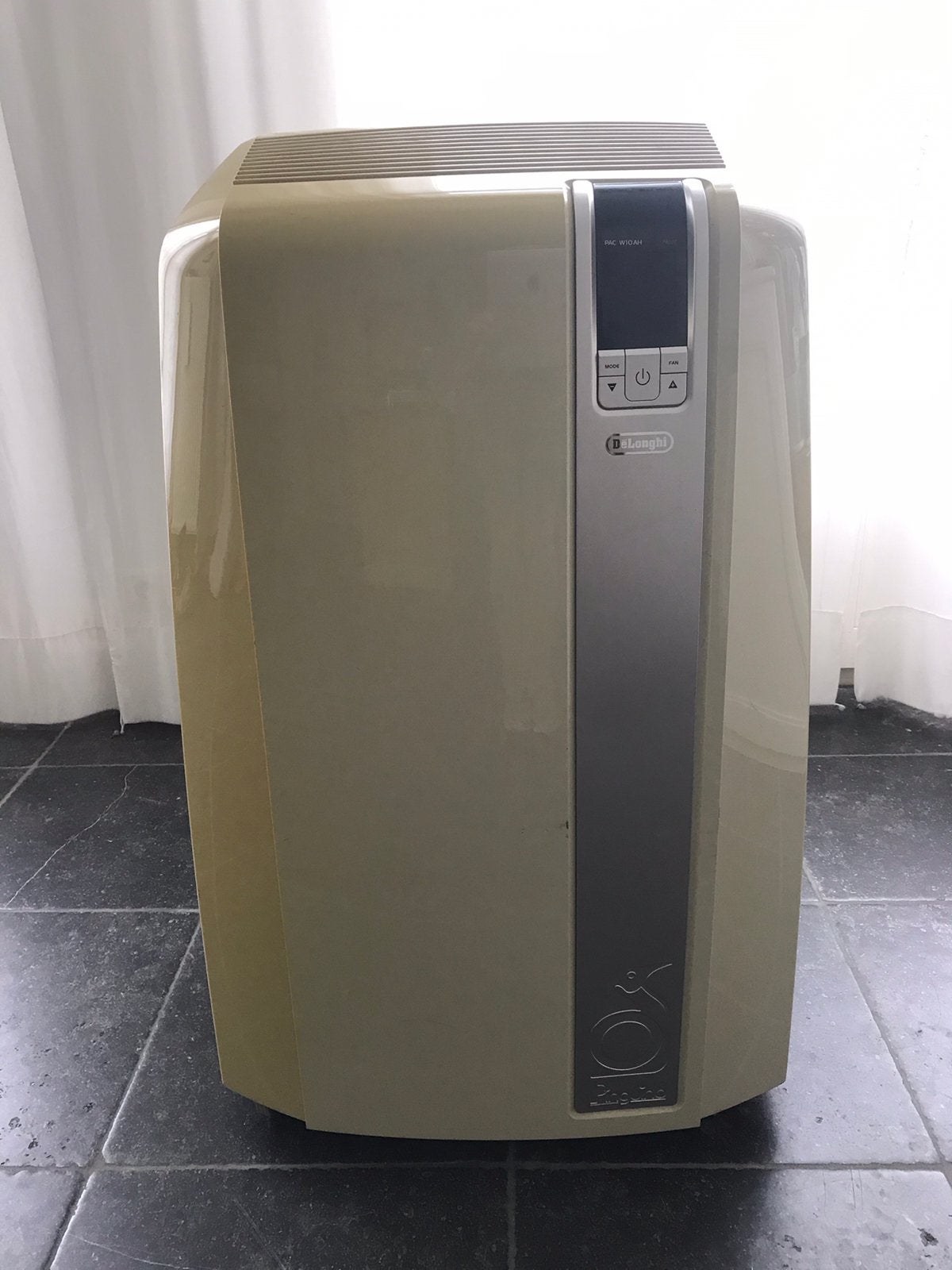 Delonghi Pinguino mobiele airco PAC W10 AH, Elektronische apparatuur, Ophalen, Gebruikt, Mobiele airco