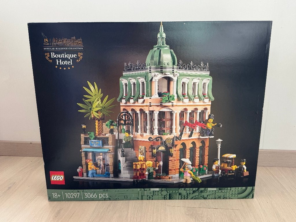 Lego 10297 - Boutique Hotel, Neuf, Enlèvement ou Envoi, Lego, Ensemble complet