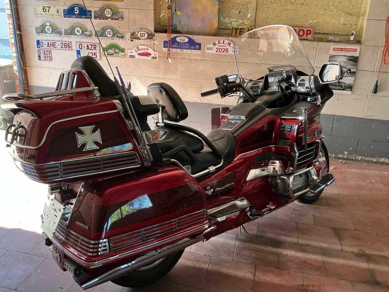 Honda Gold Wing Motorfiets, Bedrijf, Overig