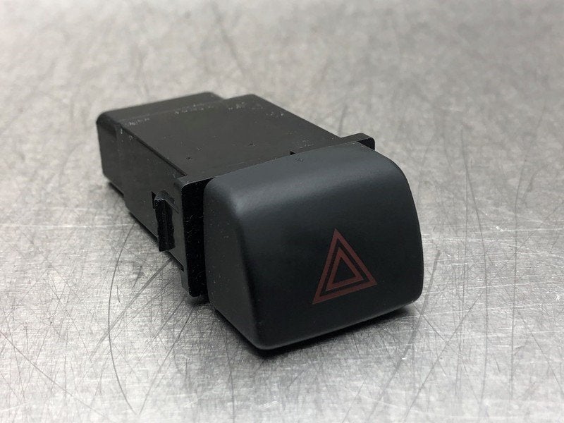 COMMUTATEUR DE FEUX DE DETRESSE Santa Fe I (|9379026500|), Autos : Pièces & Accessoires, Utilisé, Hyundai