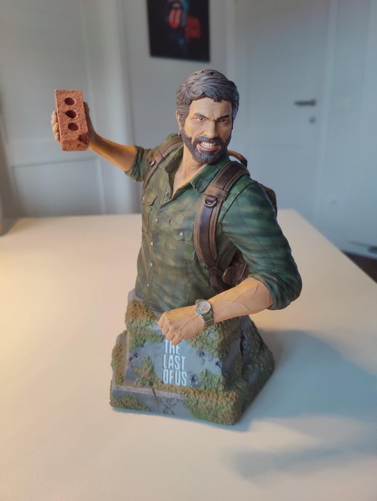 The Last of Us: Joel with Brick Bust, Games en Spelcomputers, Games | Overige, Ophalen of Verzenden, Nieuw, Avontuur en Actie