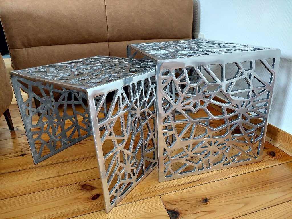 Table gigogne, Design, Comme neuf, Enlèvement, Rectangulaire