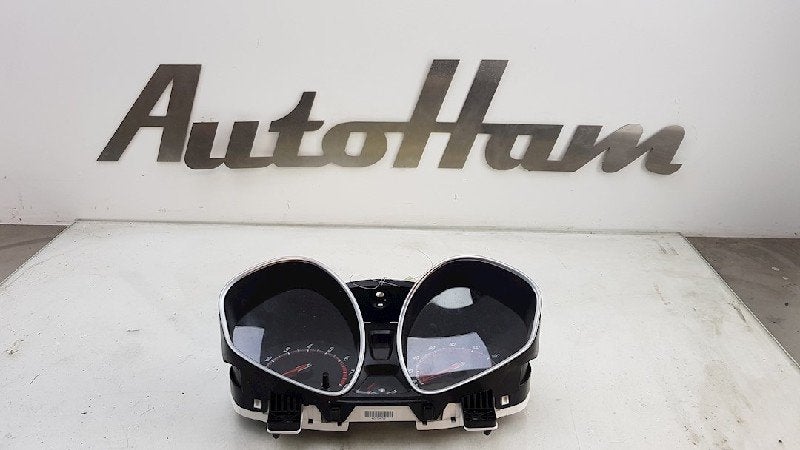 COCKPIT Ford Fiesta 6 (JA8) (01-2008/01-2018), Gebruikt, Ford