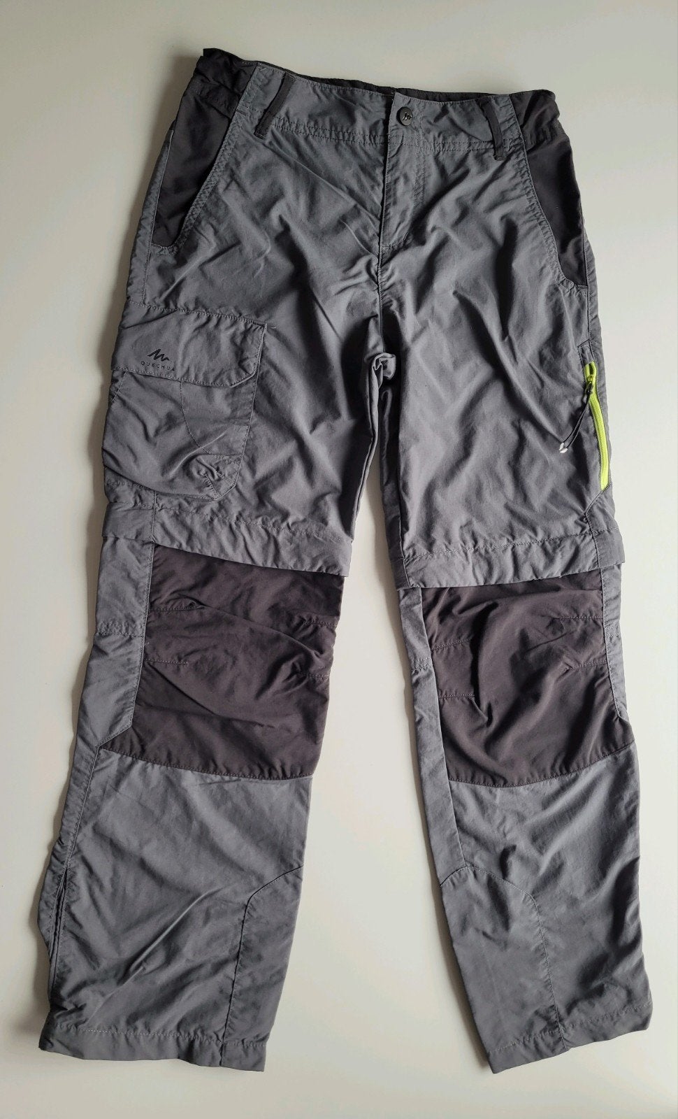 Lichte grijze afritsbare wandelbroek 12-13j / Maat 151-160, Pantalon, Garçon ou Fille, Enlèvement ou Envoi, Comme neuf