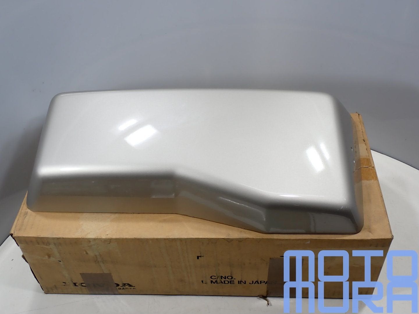 Nieuwe origineel kofferdeksel Honda GL1200 1984 - 1987 Goldw, Motoren, -, -, Nieuw, Ophalen of Verzenden