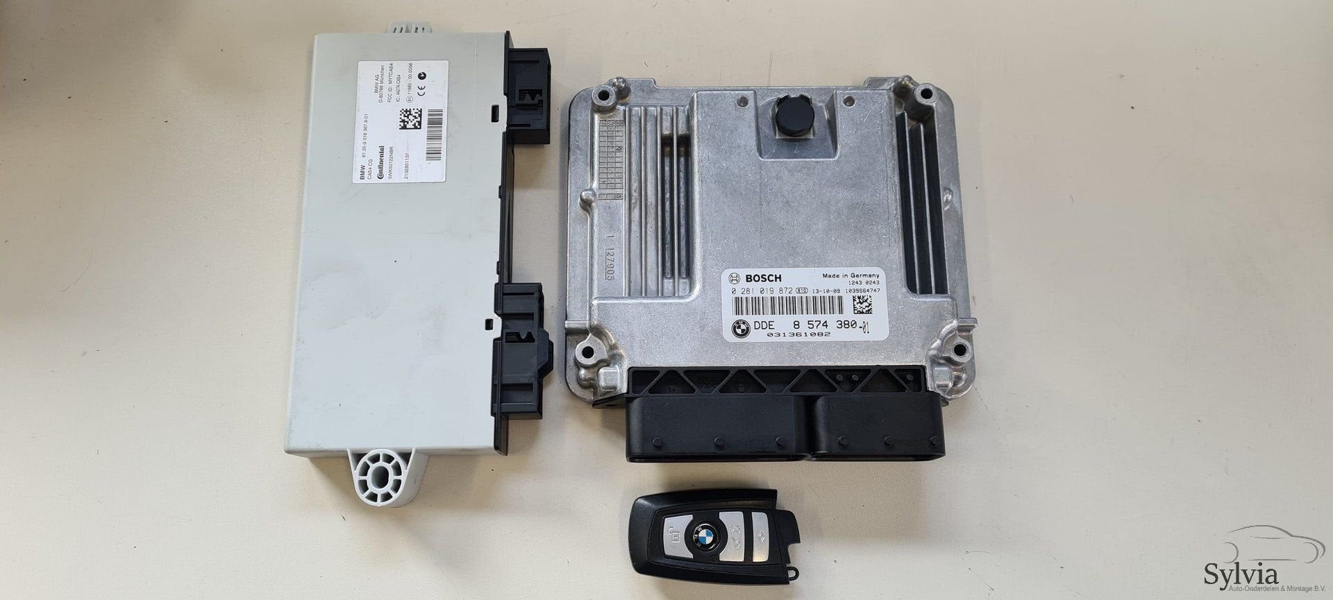 Startset ECU+ Contactslot BMW 5 Serie F10 F11 520D N47 85743, Gebruikt, -, -, Ophalen of Verzenden