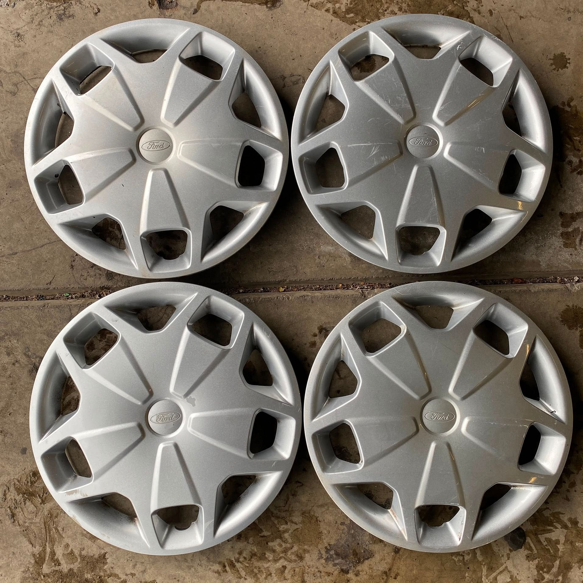 Wieldoppen Ford Transit BK21 1130-DC Courier Connect Custom, -, Utilisé, -, -