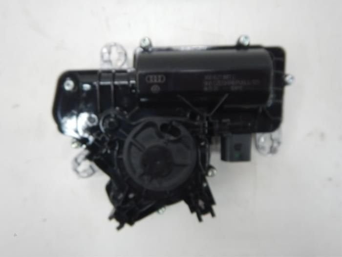 VW Passat B8 Achterklepslot Sluithulp Elektrisch 3G0827887C, Enlèvement ou Envoi, Utilisé