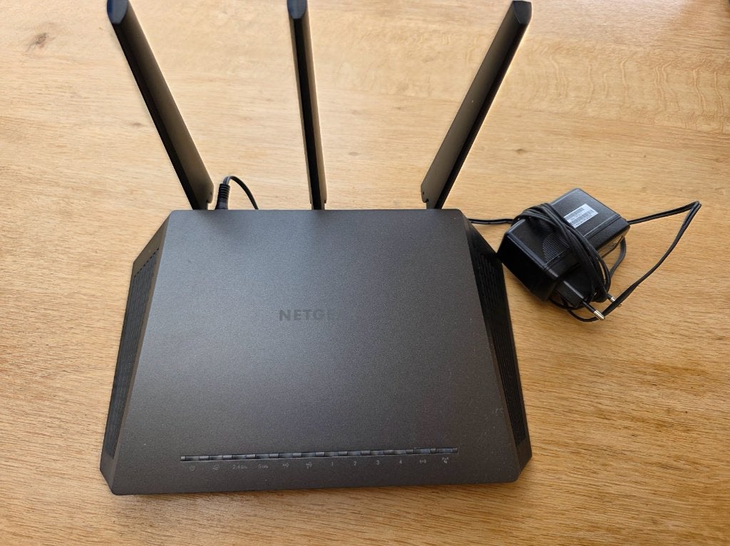 Netgear Nighthawk AC2300 R7000P, Enlèvement ou Envoi, Utilisé, Routeur, NETGEAR