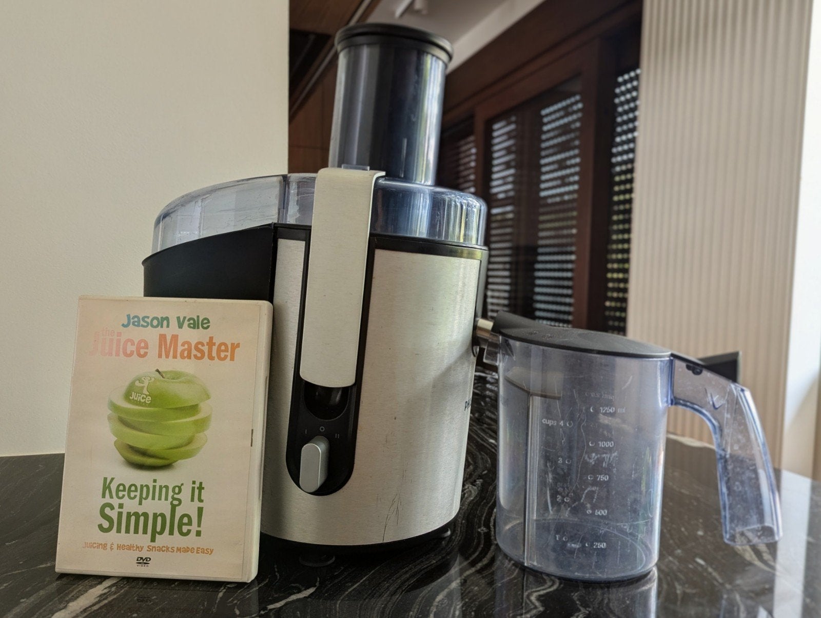 Centrifugeuse Philips Juicer + accessoires & dvd, Electroménager, Enlèvement, Utilisé, Électrique