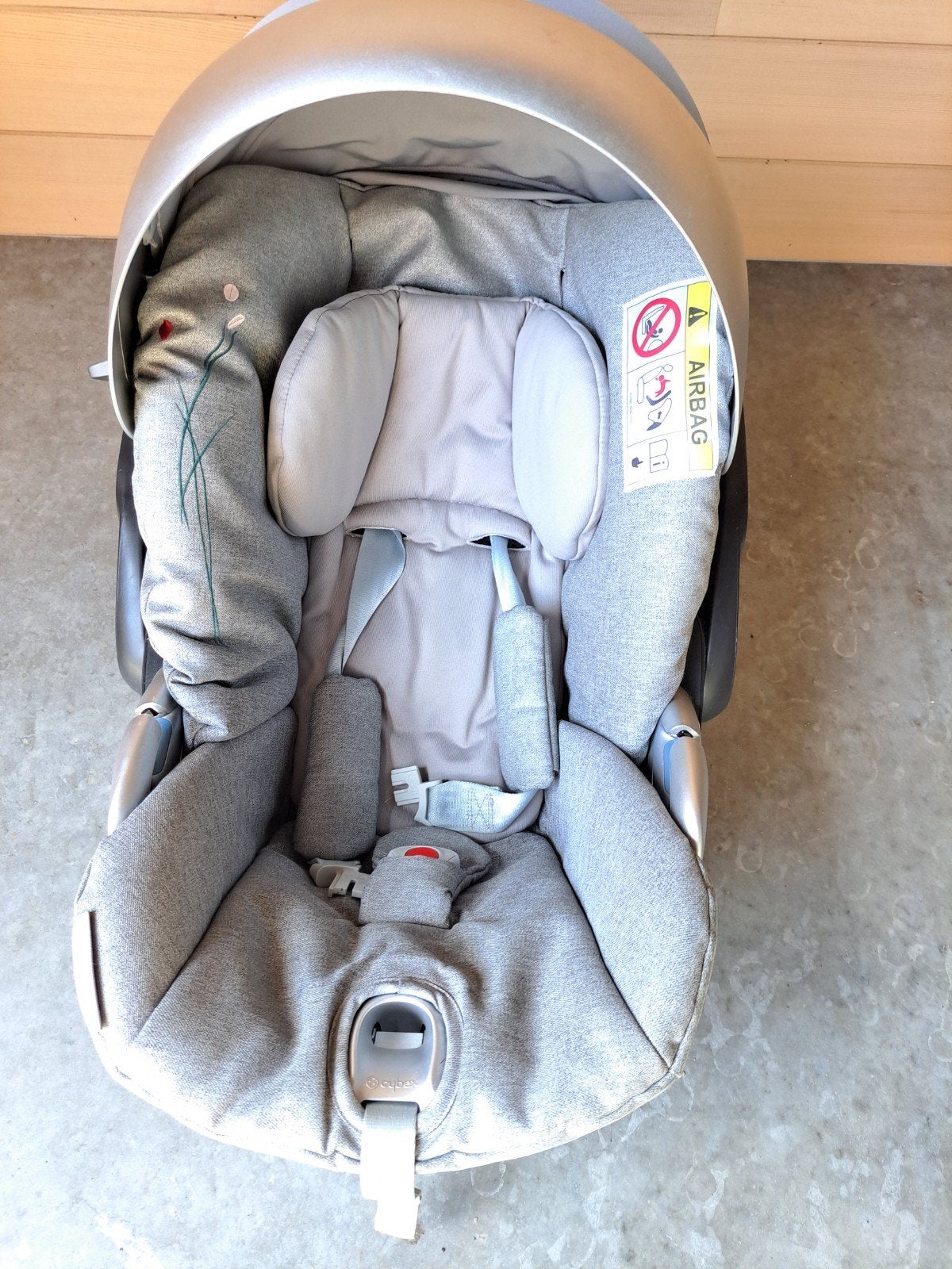 maxi cosi cybex cloud z size, Enlèvement