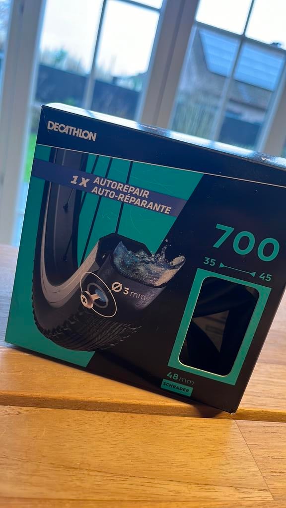 Autorepair binnenband decathlon -700 35-45, Fietsen en Brommers, Fietsaccessoires | Overige Fietsaccessoires, Ophalen, Nieuw, DEcathlon