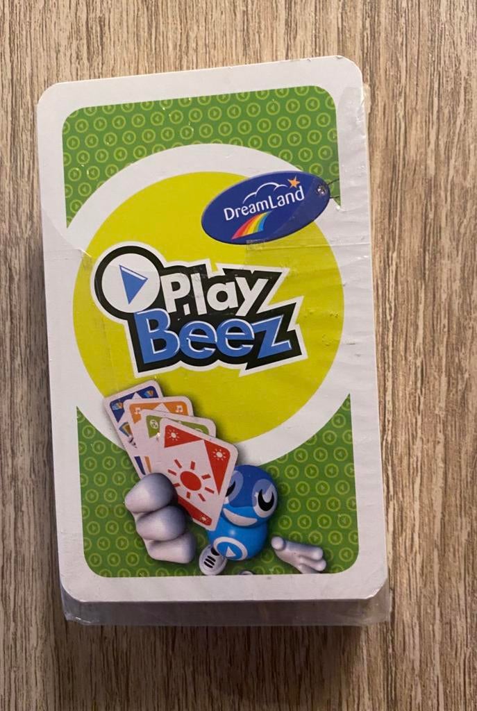 🔥 Play Beez limited edition kaartspel - Nieuw., Verzamelen, Ophalen of Verzenden, Zo goed als nieuw