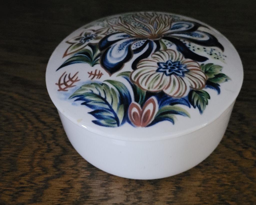 Boite en Faïence BOCH Fleurs de Boerenbont, Enlèvement