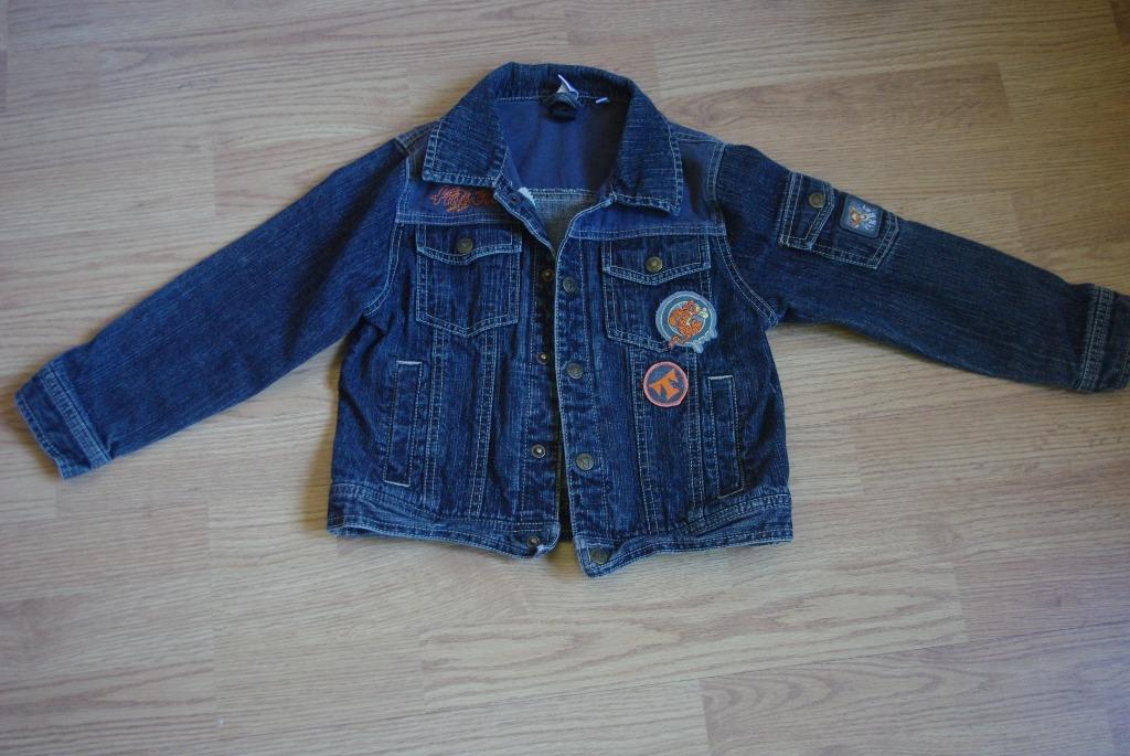 Veste en jeans Disney C&A 116 cm, Garçon ou Fille, C&A, Enlèvement ou Envoi, Utilisé