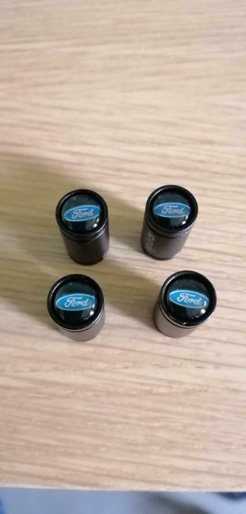 Bouchons jantes Ford NEUF, Autos : Pièces & Accessoires, Enlèvement ou Envoi, Neuf