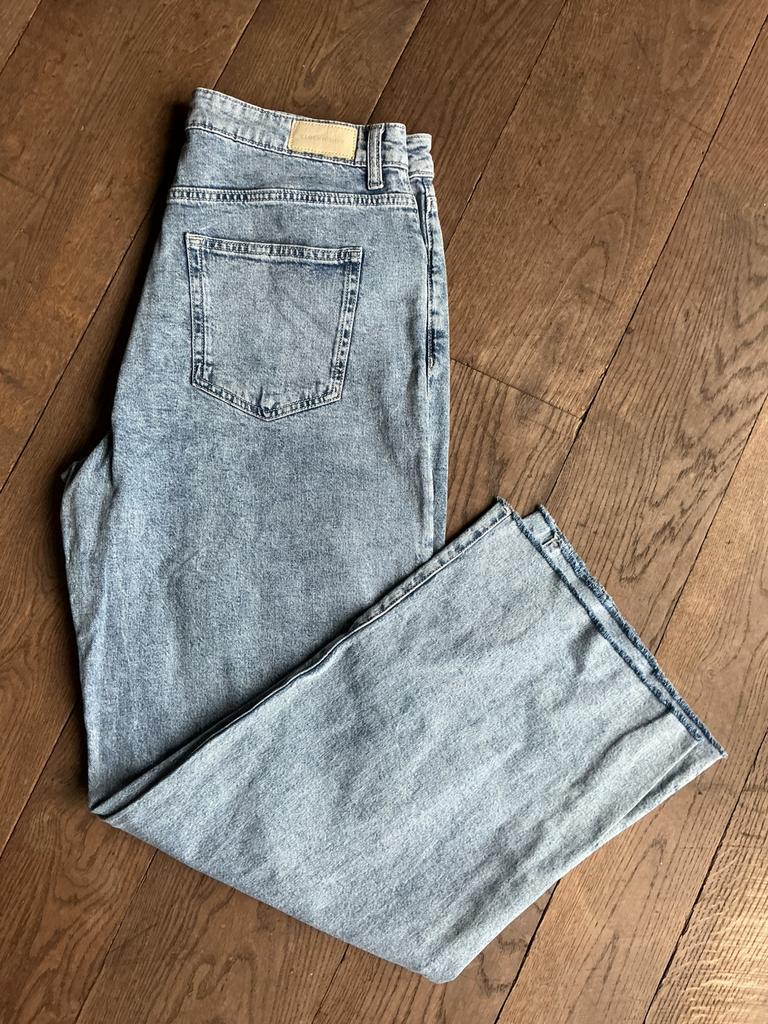 Jeans larges pour femmes, taille 42, Vêtements | Femmes, Jeans, Enlèvement ou Envoi, Porté, Bleu