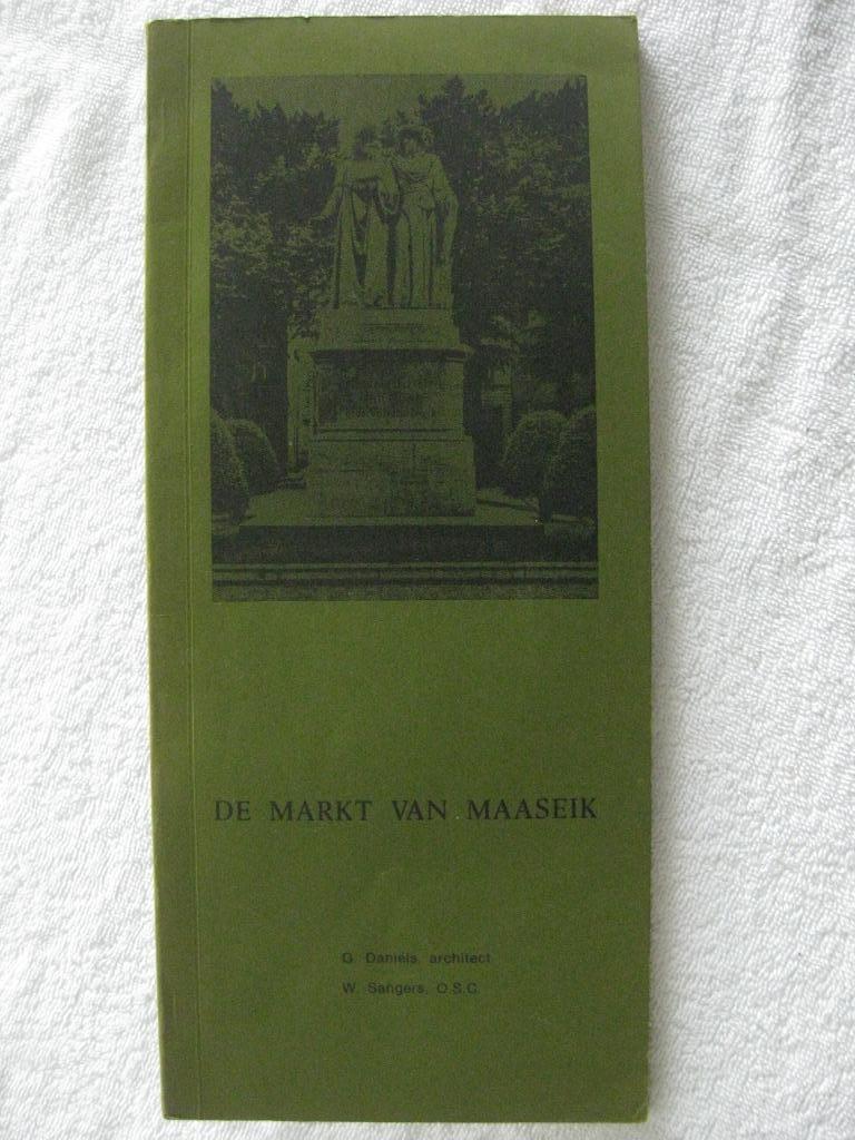 Limburg - Maaseik - Daniëls en Sangers – OE 1972, Ophalen of Verzenden, Gelezen