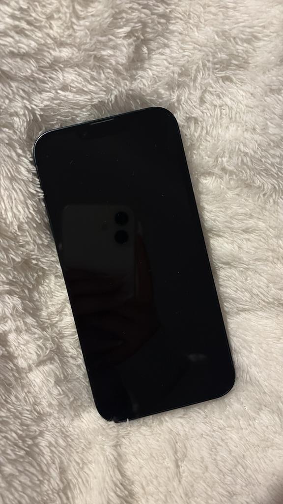 iPhone 13 à vendre — bleu nuit, 128 Go, 128 GB, IPhone 13, Utilisé, Sans abonnement