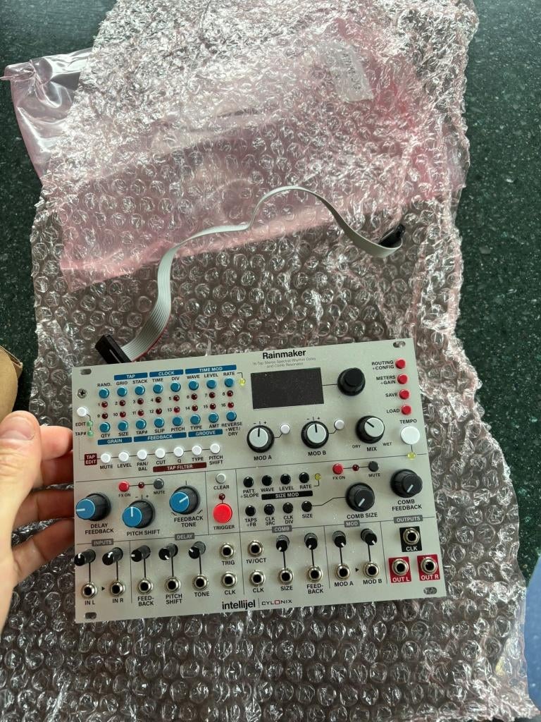 TK: Intellijel Rainmaker eurorack module, Enlèvement ou Envoi, Comme neuf