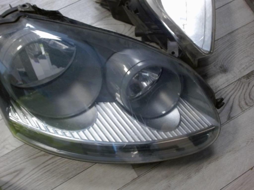 Optique avant droit Volkswagen Golf V 2003-2009, Auto-onderdelen, Verlichting, Volkswagen, Gebruikt, Ophalen of Verzenden