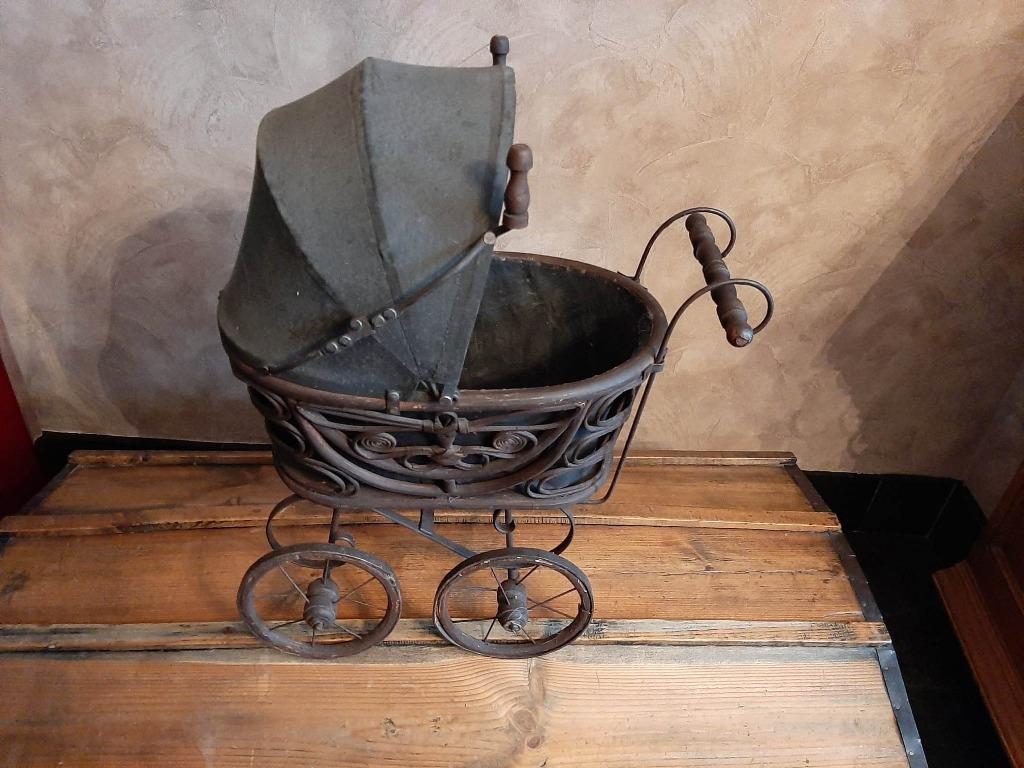Poussette  bébé vintage "décoration", Enlèvement ou Envoi, Poussette