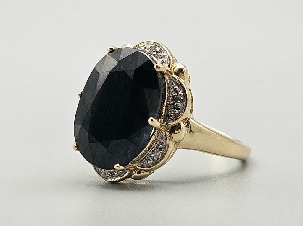 Gouden Vintage ring edelsteen saffier en diamant. 2024/440., Handtassen en Accessoires, Ringen, 18 tot 19, Blauw, Ophalen of Verzenden