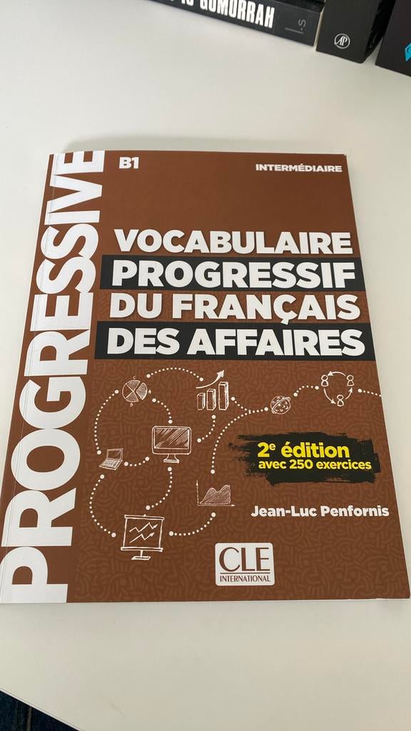 Vocabulaire progressif du français des affaires, Boeken, Ophalen of Verzenden, Zo goed als nieuw