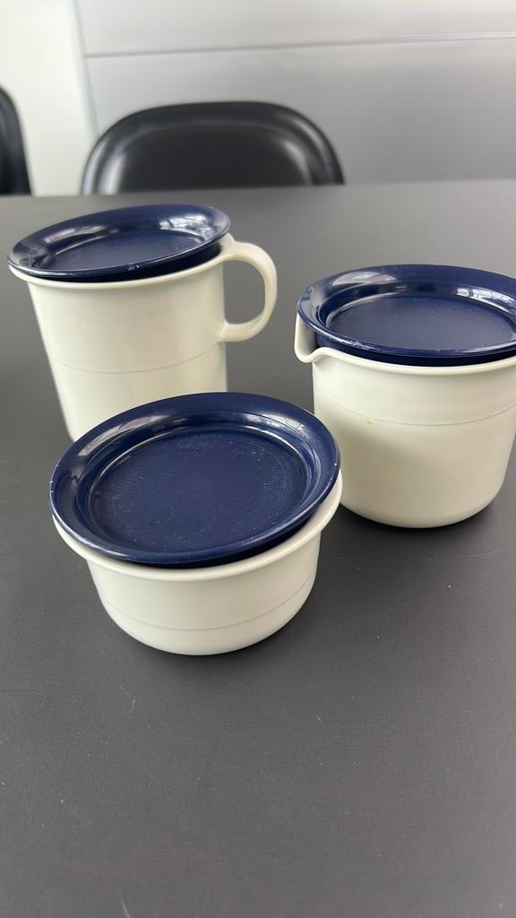 Bocaux Tupperware avec couvercles, Enlèvement, Utilisé, Crème, Bol ou Canette
