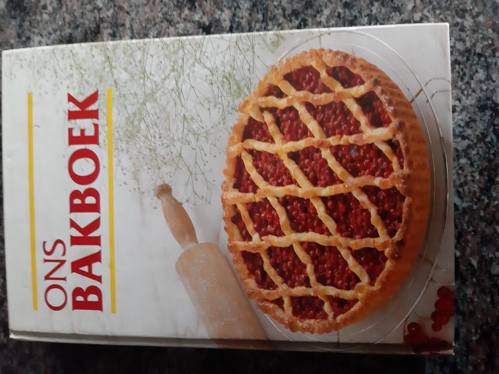 Bak boek, Ophalen of Verzenden, Zo goed als nieuw, Taarten of Cupcakes, Overige typen