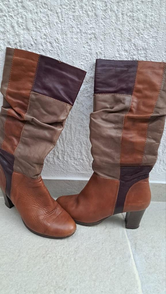 Dames Hakken herfst-/lentelaarzen maat 41, Kleding | Dames, Schoenen, Hoge laarzen, Ophalen of Verzenden, Gedragen, Bruin