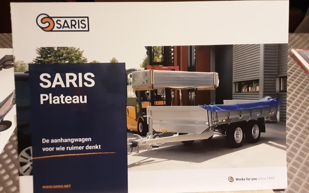 Saris boom brochure aanhangers, Ophalen of Verzenden