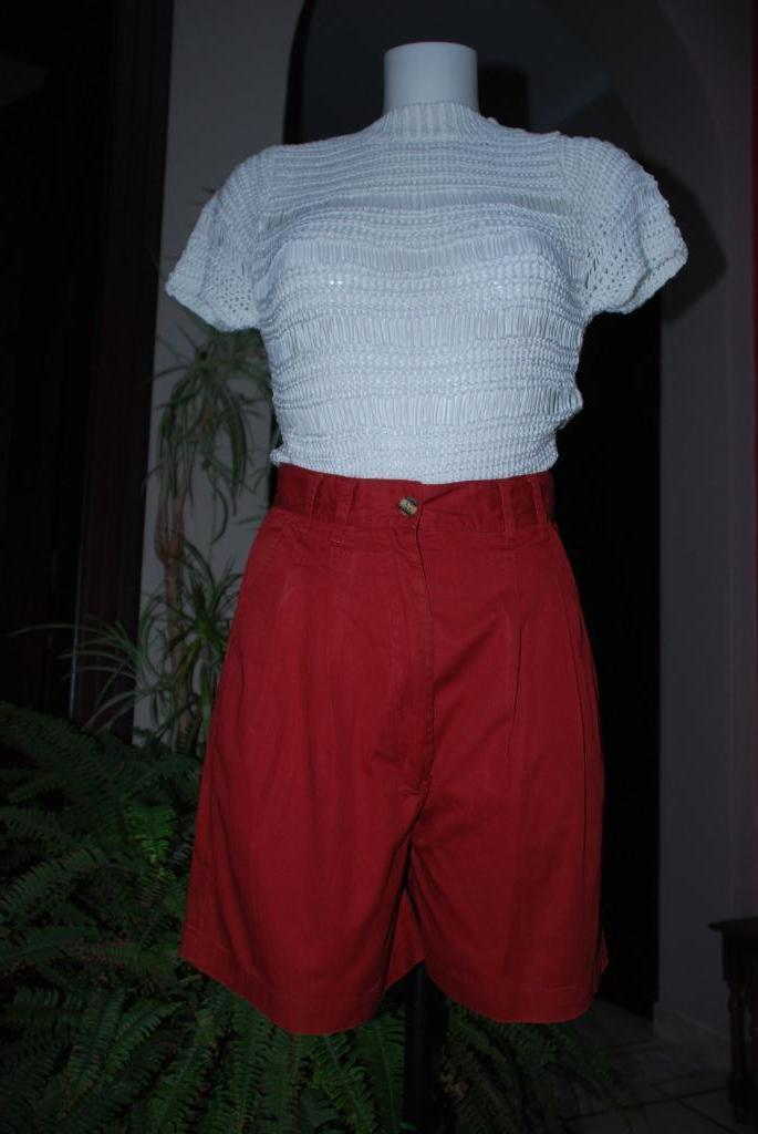 Short bermuda"Adventure" en coton rouge brique Taille S, Rouge, Adventure, Enlèvement ou Envoi, Taille 36 (S)