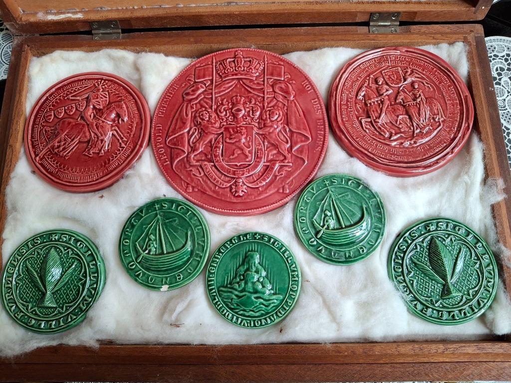 hulde Koning Leopold I   gekleurde ceramiek, Verzenden, Gebruikt, Overige typen
