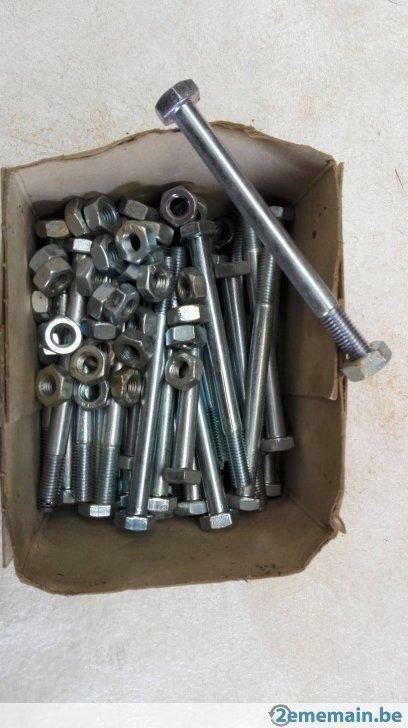 39 Boulons tête carré zingué Ø 10x120 mm avec écrous (lots3), Ophalen of Verzenden, Nieuw
