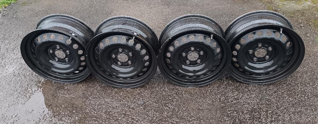 Jantes en tôle noire hiver - Renault, Dacia, Nissan, Pneus hiver, 16 pouces, Véhicule de tourisme, Enlèvement