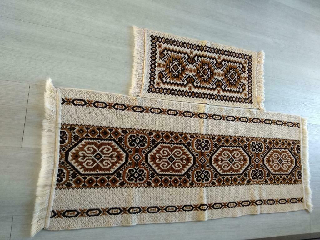 Deux napperons rectangulaires, Enlèvement ou Envoi, Utilisé