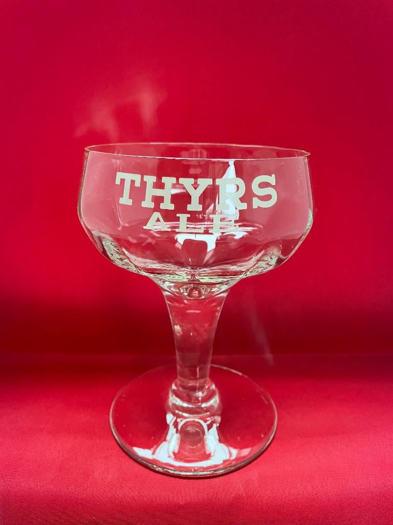 Verre à bière Thyrs Ale Bacchus, Collections, Enlèvement ou Envoi, Utilisé, Verre ou Verres, Autres marques