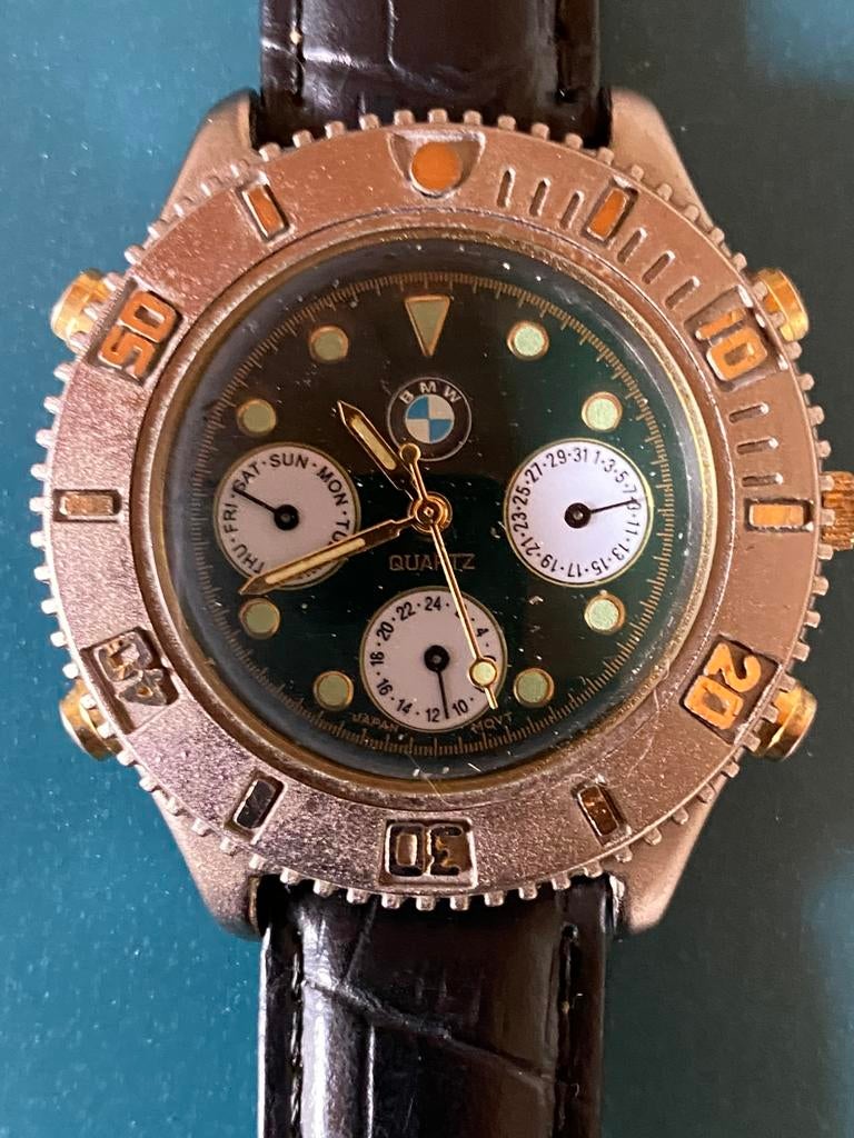Montre à quartz avec logo BMW sur le cadran, Montre-bracelet, Autres marques, Enlèvement ou Envoi, Acier