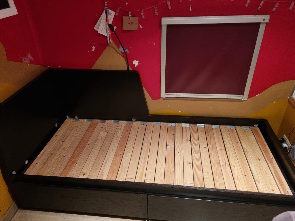 Bedbank met 2 lades, Ophalen, Zwart, Tweepersoons, Zo goed als nieuw