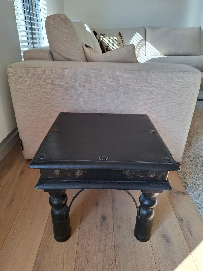 Etnische teakhouten bijzettafeltjes, Huis en Inrichting, Ophalen, Minder dan 45 cm, Minder dan 55 cm, Vierkant