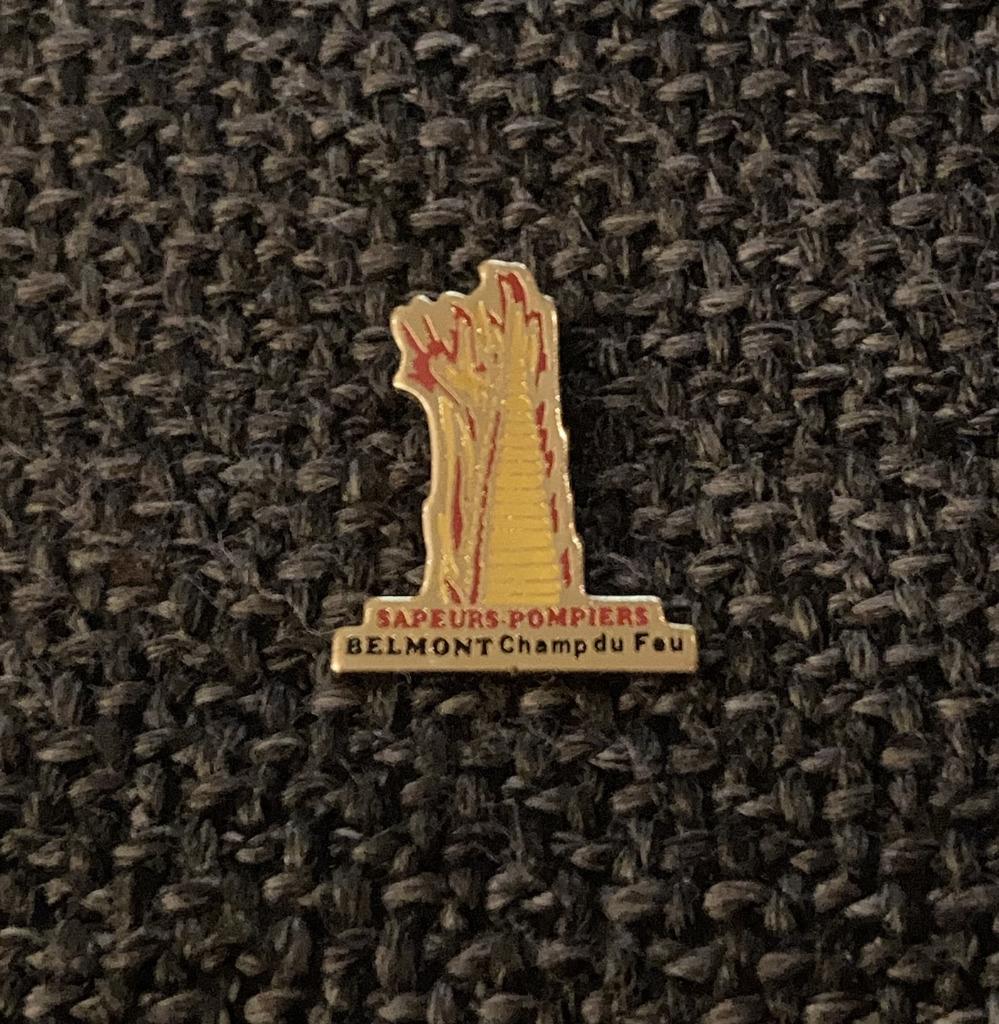 PIN - BELMONT - SAPEURS - POMPIERS - BRANDWEER, Collections, Envoi, Utilisé, Autres sujets/thèmes, Insigne ou Pin's