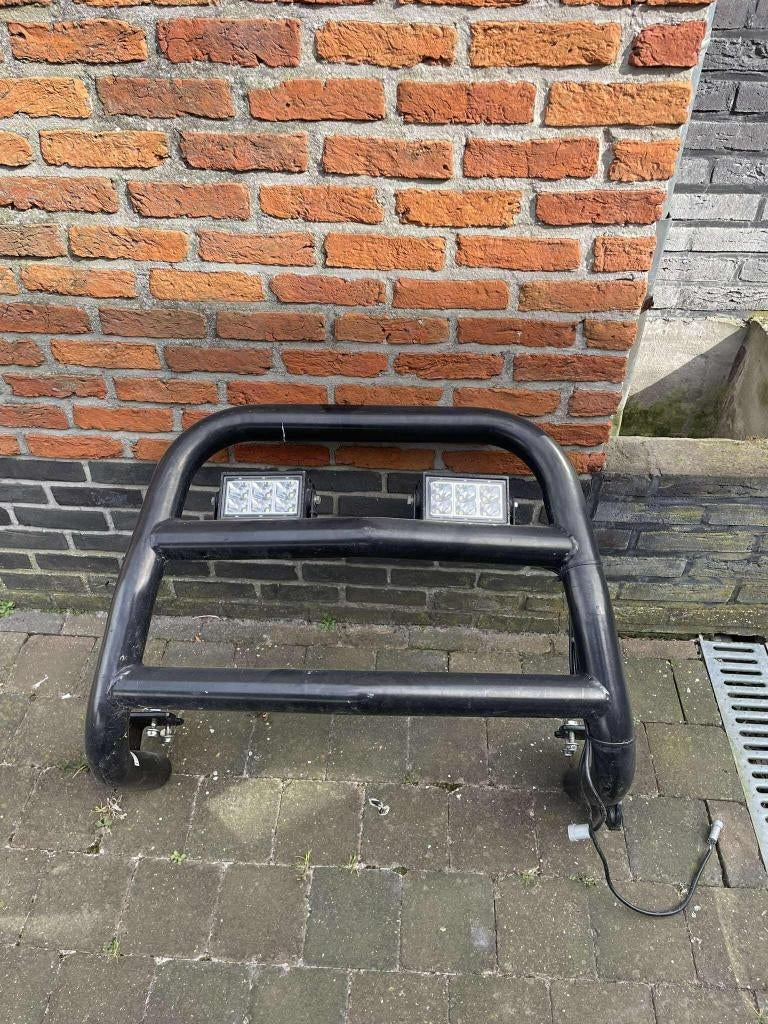 Bullbar met verlichting, Ophalen, Gebruikt
