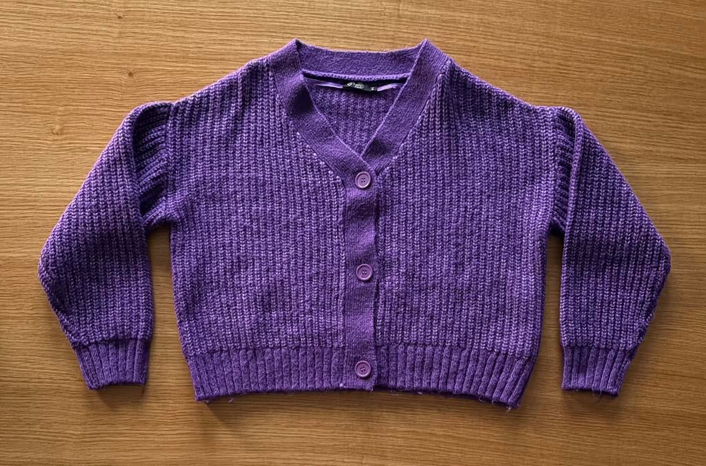 Petit gilet court mauve / violet, col V - S - 12€, Enlèvement ou Envoi, Comme neuf, Taille 36 (S), Violet