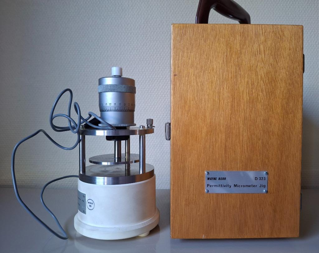 Wayne Kerr Permittivity Micrometer Jig Type D323, Bricolage & Construction, Enlèvement ou Envoi