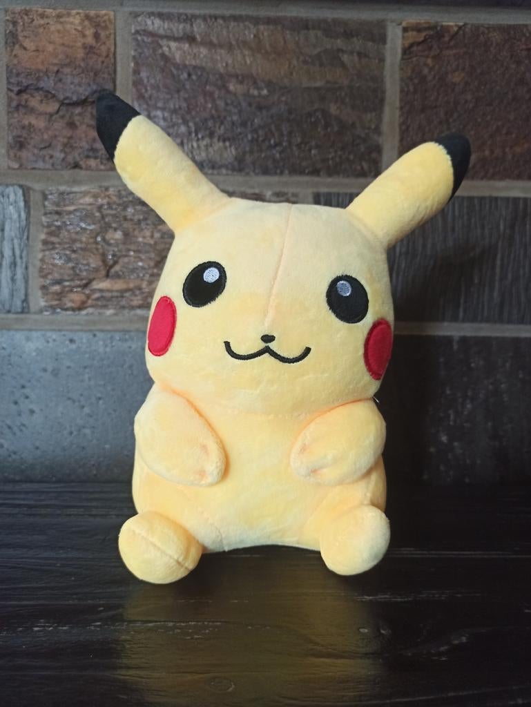 Pokémon Pikachu knuffel, Ophalen of Verzenden, Zo goed als nieuw