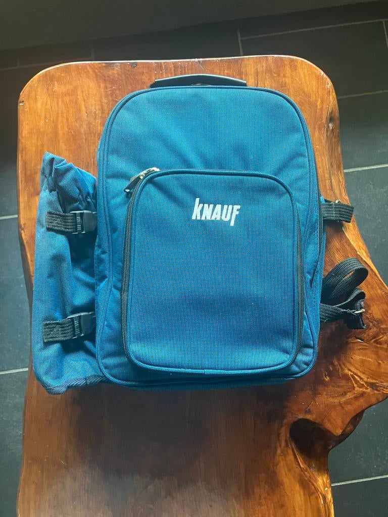 Sac à dos Knauf Camping 4 services, Bijoux, Sacs & Beauté, Sacs | Sacs à dos, Comme neuf, Autres marques, 25 à 40 cm, 30 à 45 cm